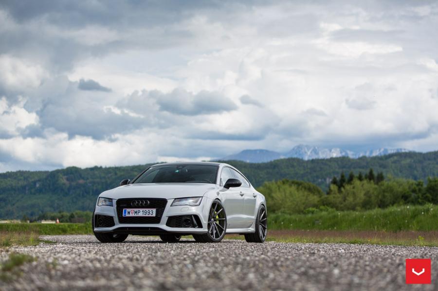  Audi RS7 Sportback on Vossen Wheels (CVT) 2017 года  (фото 30 из 52)